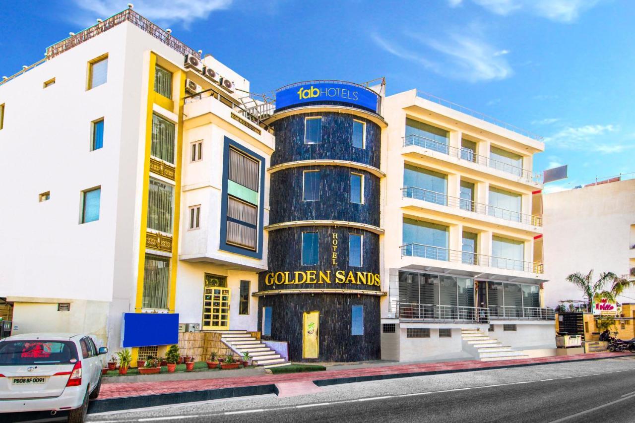 Hotel Golden Sands Jaipur Eksteriør bilde